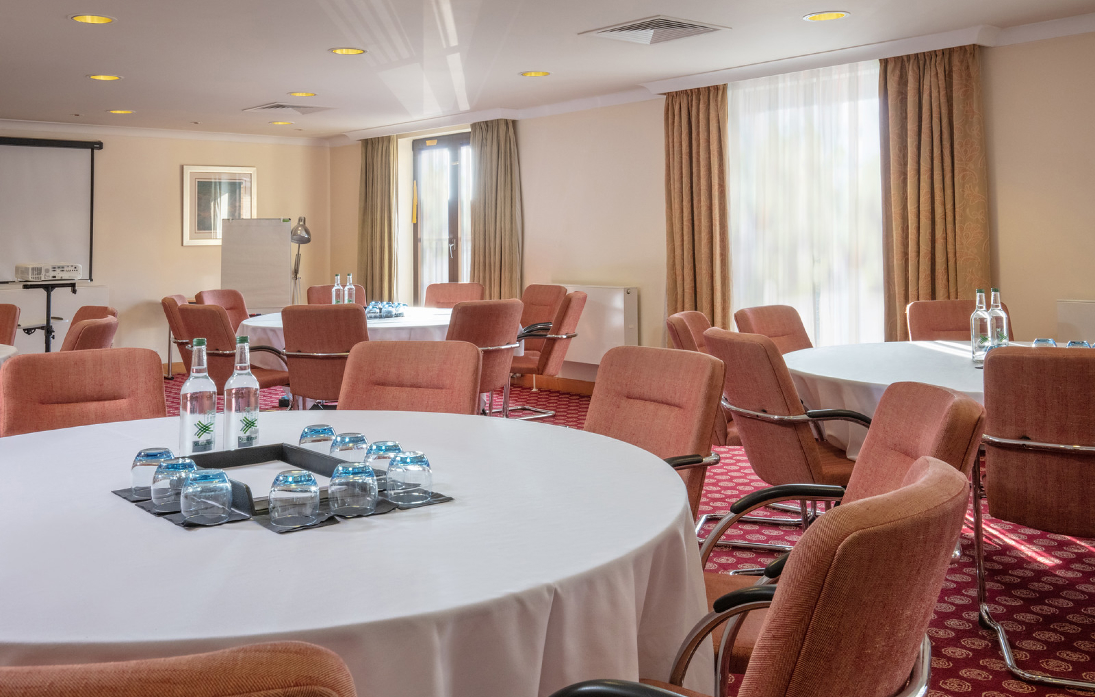 Gallery Churchill Cabaret 2