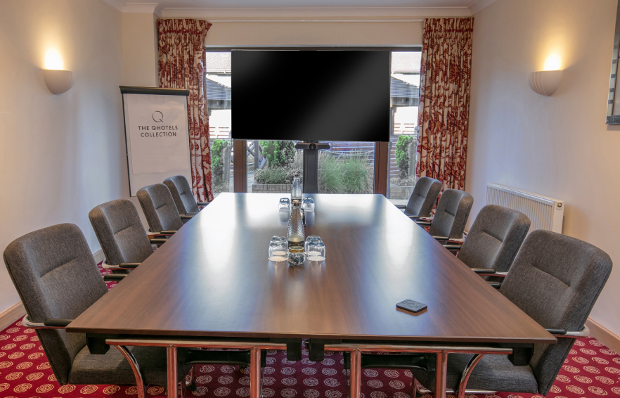 Carousel Desktop Cromwell 2